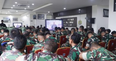 Kodim 0903/Bul Hadiri Syukuran HUT ke-67 Kodam VI/Mulawarman di Korem 092/Maharajalila Kodim 0903/Bul Hadiri Syukuran HUT ke-67 Kodam VI/Mulawarman di Korem 092/Maharajalila